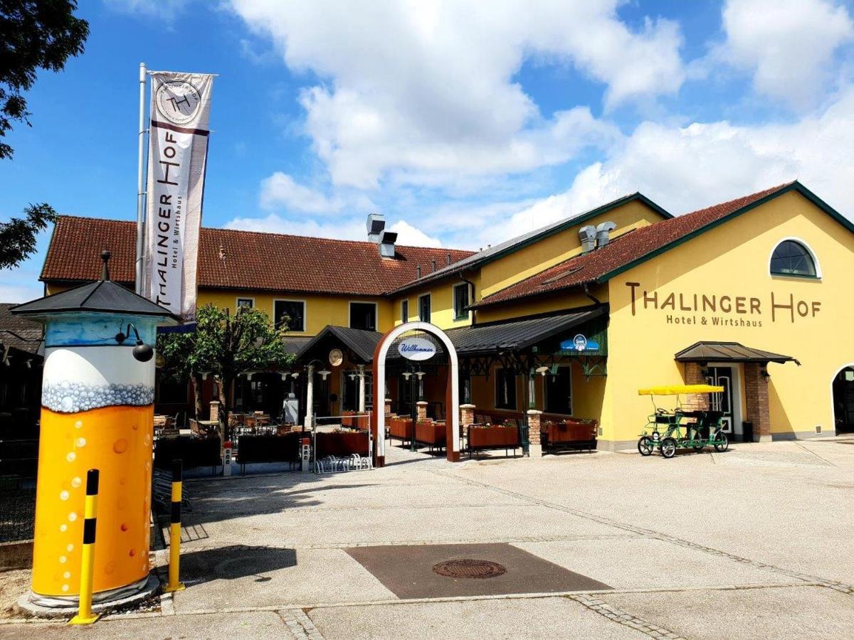 Thalinger Hof Hotel Kronstorf Exterior foto