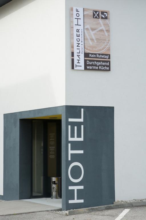 Thalinger Hof Hotel Kronstorf Exterior foto
