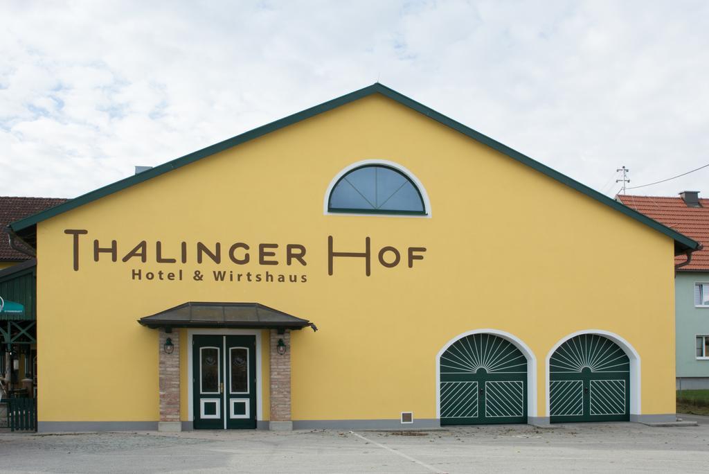 Thalinger Hof Hotel Kronstorf Exterior foto